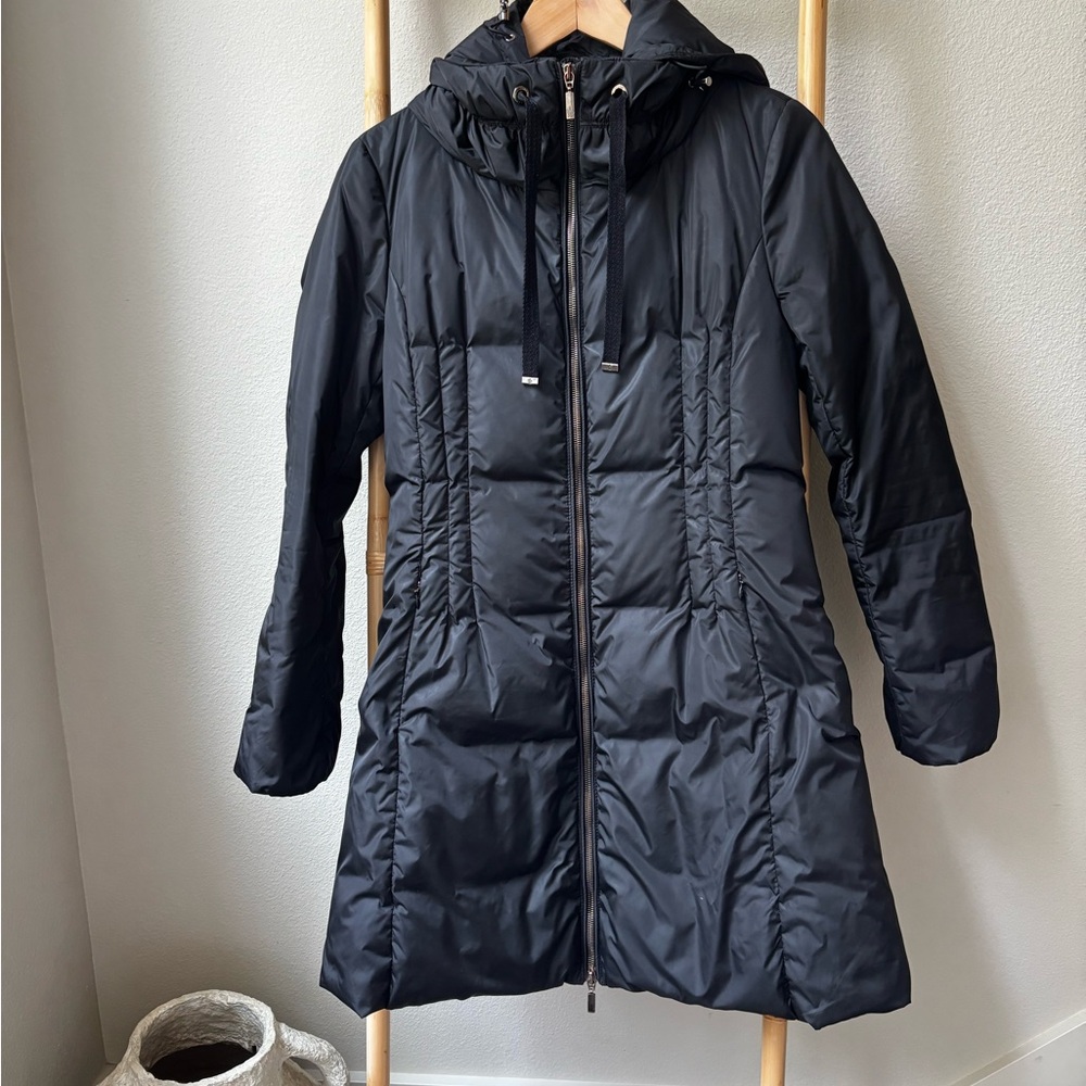 Moncler Hooded Puffer Coat - Women
